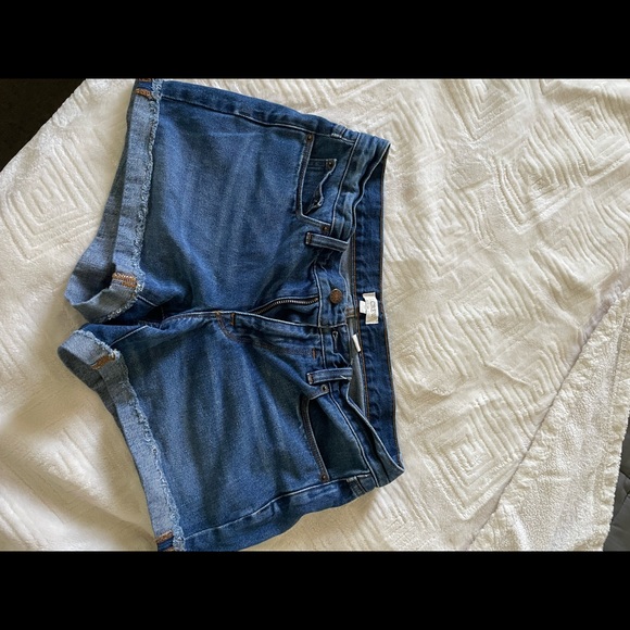 J crew jean shorts - Picture 4 of 9